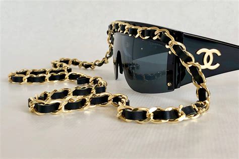 chanel chain sunglasses 2017|chanel chain sunglasses vintage.